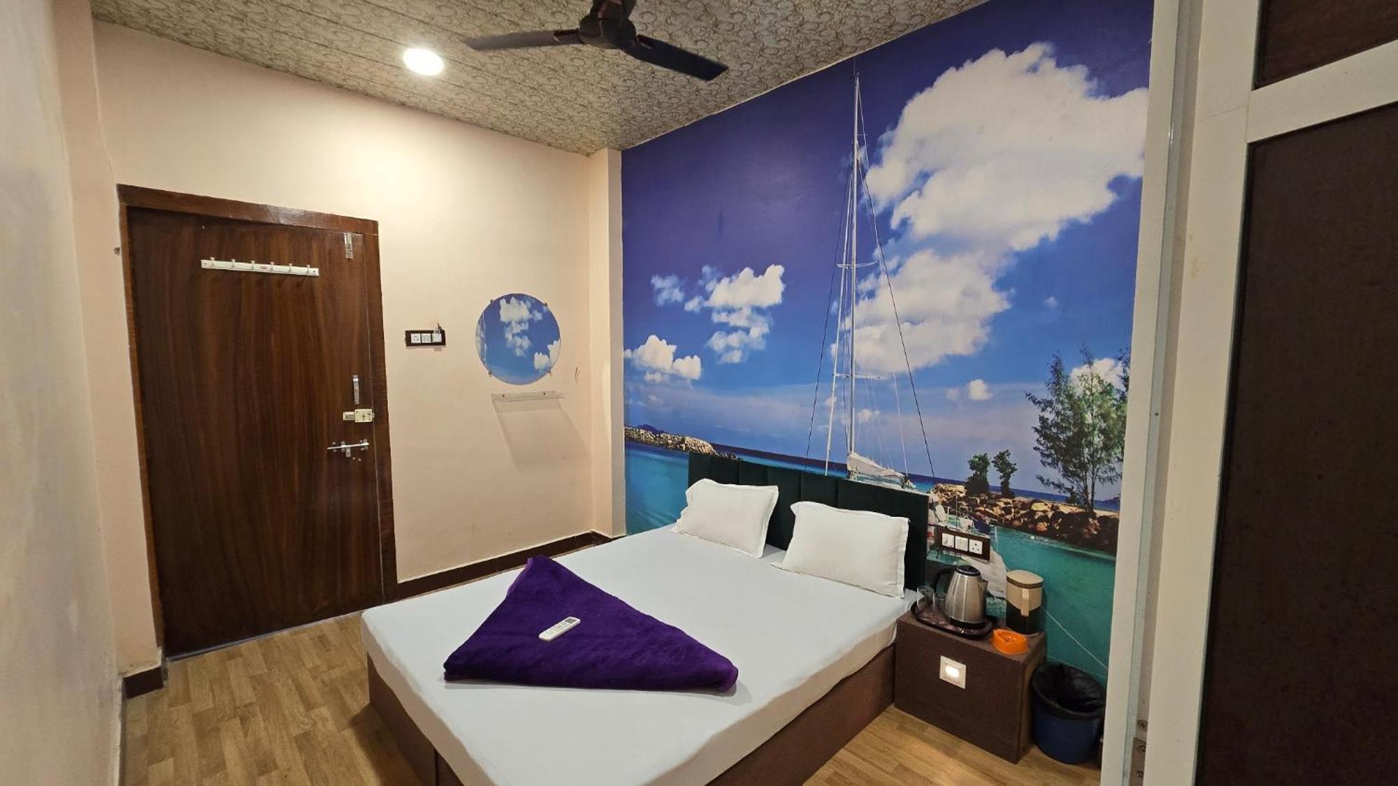 Hotel Maheshwari Green'S Ujjain Exteriör bild